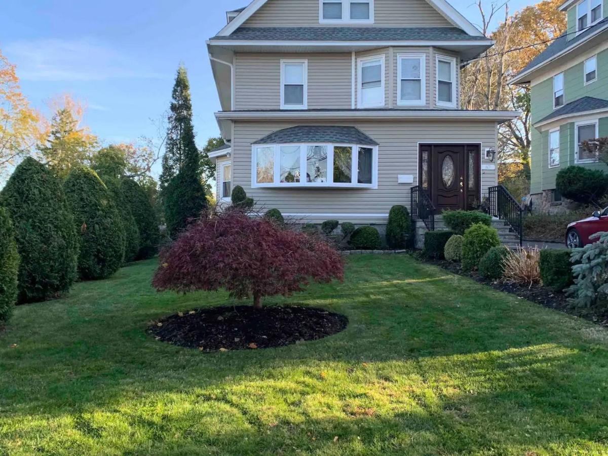 Historical Neighborhood Home New Rochelle Εξωτερικό φωτογραφία
