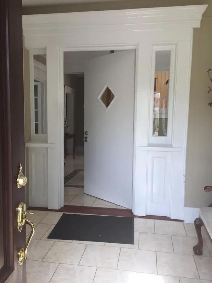 Historical Neighborhood Home New Rochelle Εξωτερικό φωτογραφία